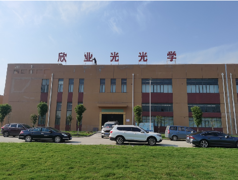 德保楼顶大型发光字制作如何安装？