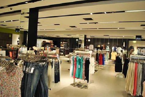 德保商场里的店面怎么装修?